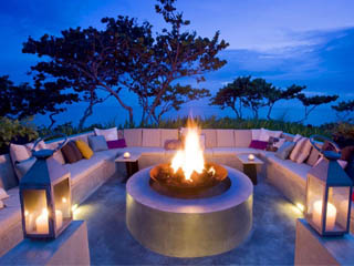 Amazing outdoor kitchen and BBQ with custom design by VIP Construction in orange County